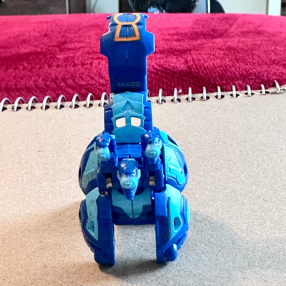 Bakugan Armored Alliance Aquos Trox x Nobillious Fusion 700 B-Power‎ Blue Figure